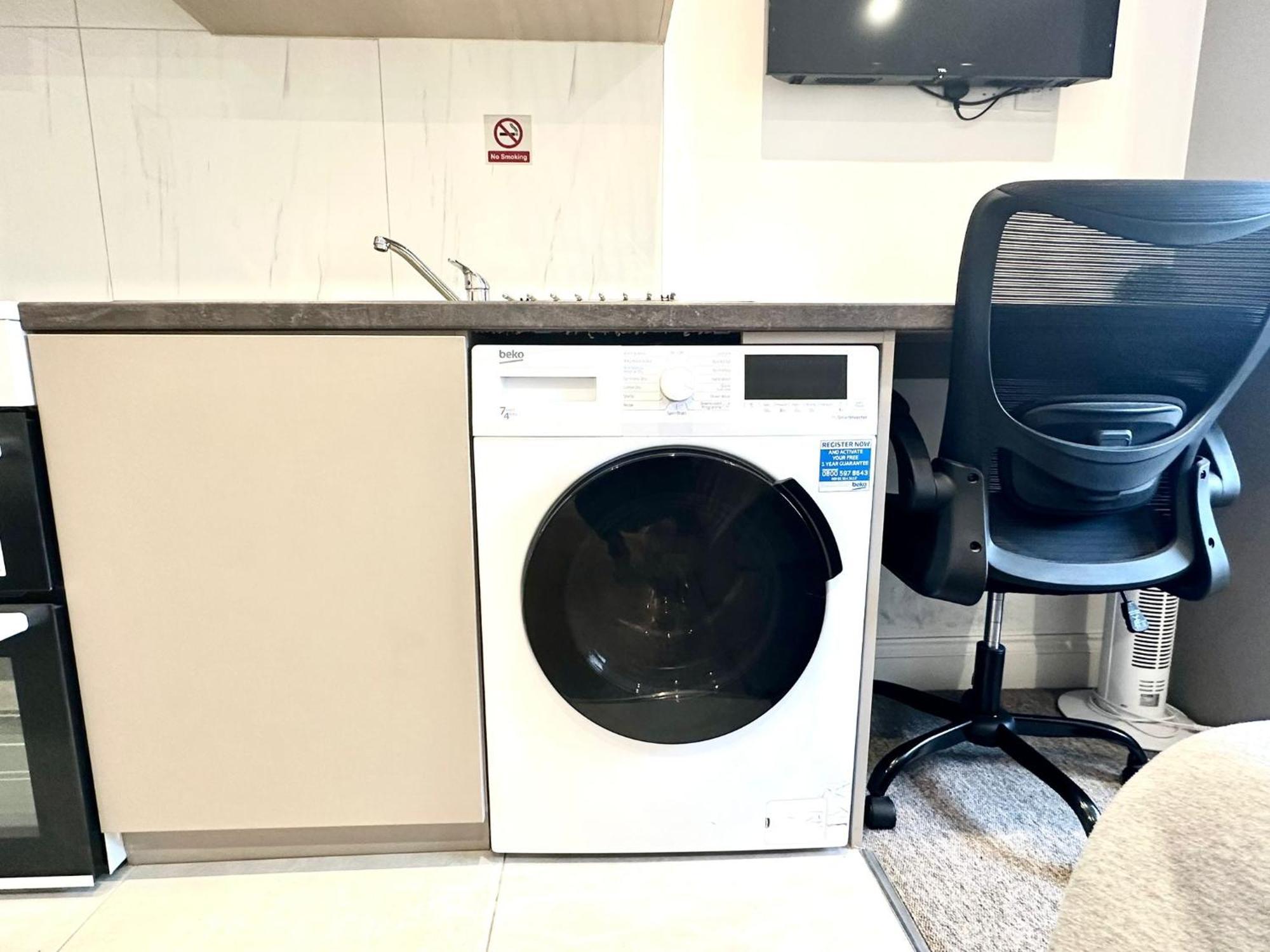 Bright Modern, Private Apartment,15 Mins To Central London Hendon Exterior photo